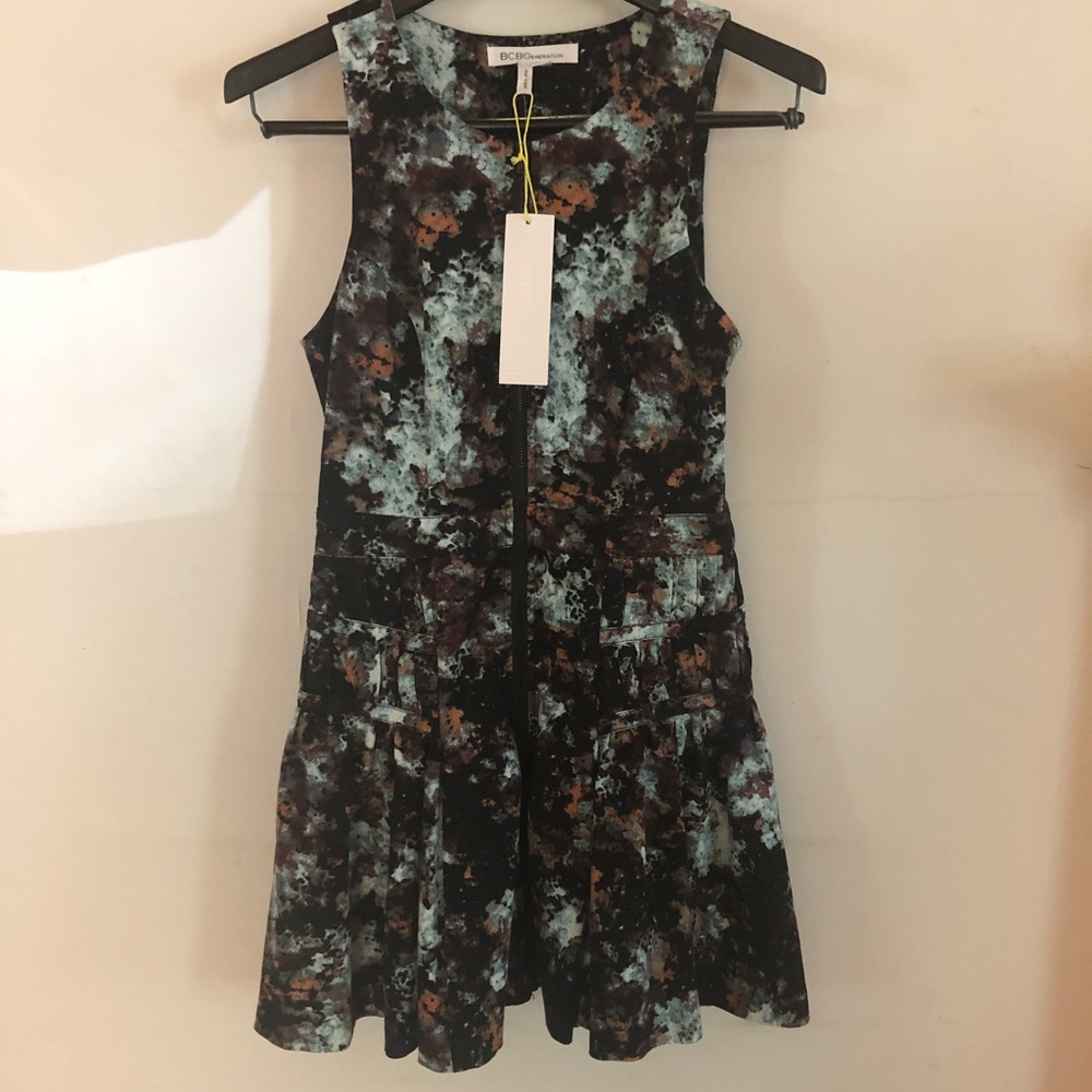 BCBGeneration front-zip sleeveless mini-dress